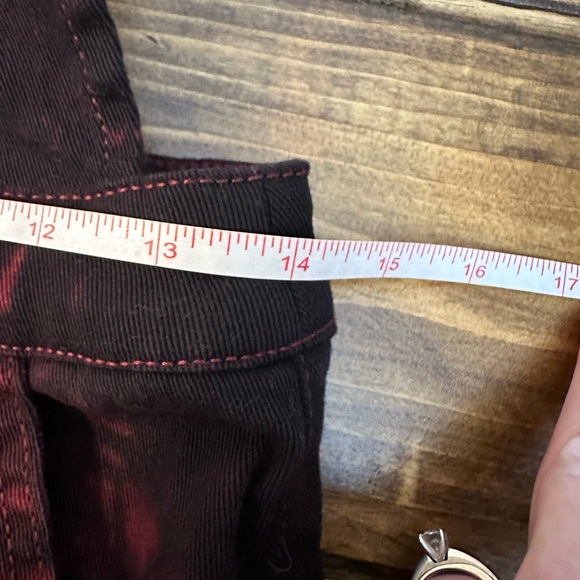 Hot Topic Black & Red Tie-Dye Denim Skirtall Size Small - Picture 6 of 9